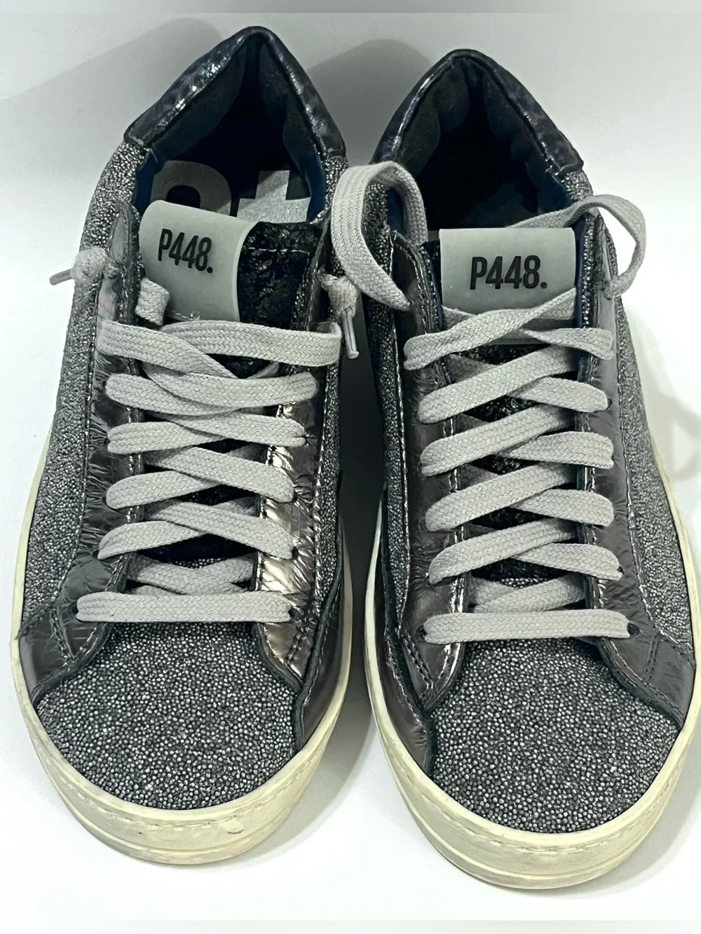 P448 John Sneakers in Sparkling Silver & Black Glitter Sz 6